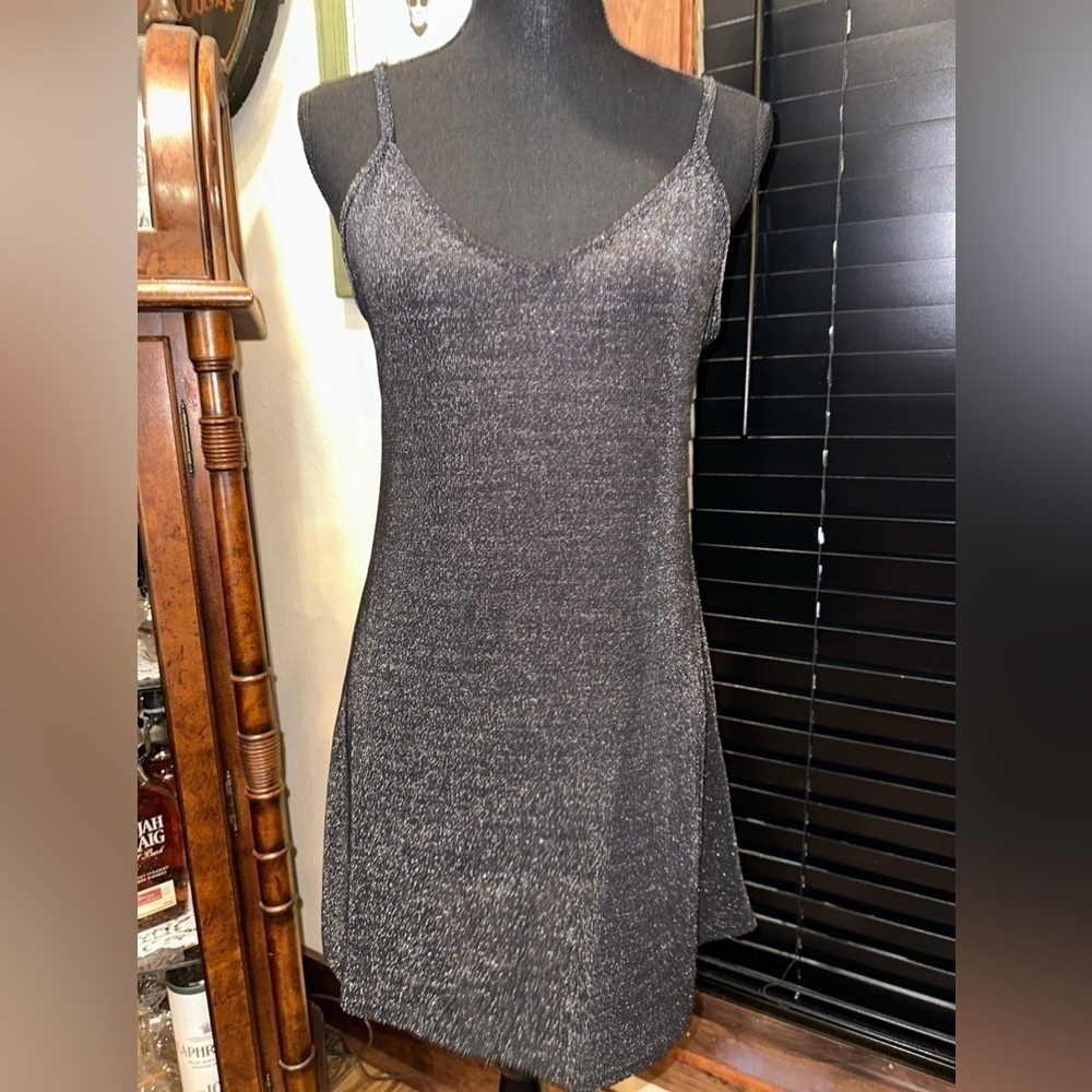 EUC Brandy Melville Womens black metallic mini Dress Spaghetti Strap V-Neck